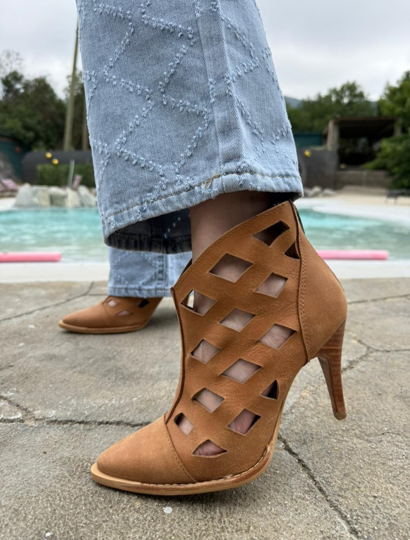 Botin Mandarinisima Camel 1