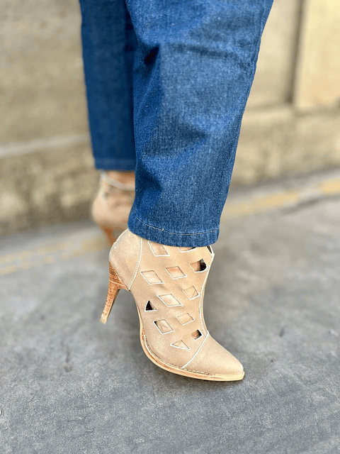 Botin Mandarinisima Beige