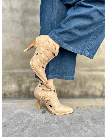Botin Mandarinisima Beige