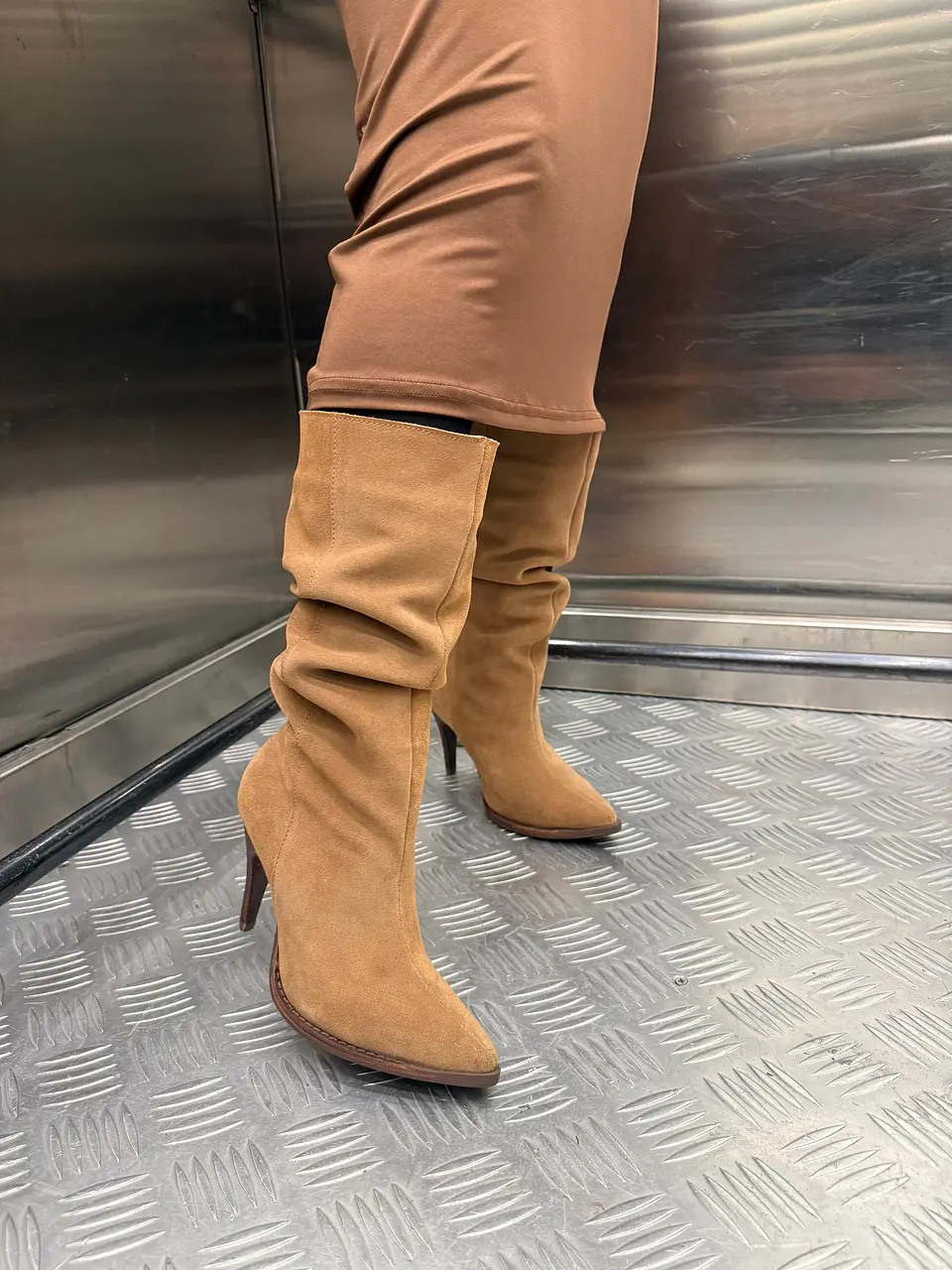 Zu Reno Camel 2