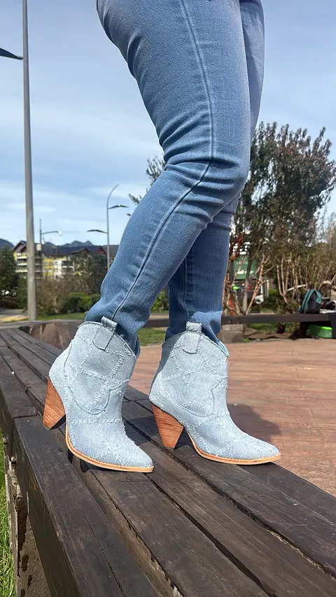 Trilacat Denim