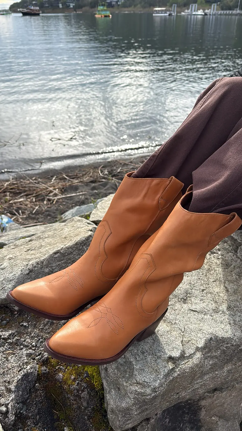 Jacinta Cuero Camel 7