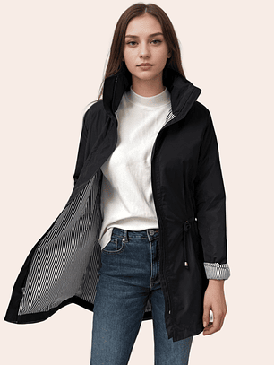 Parka Negra Clásica