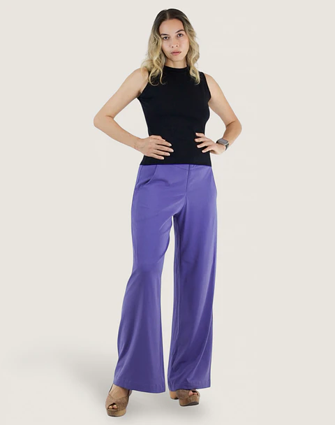 Pantalón Viscosa Bota Ancha Uva