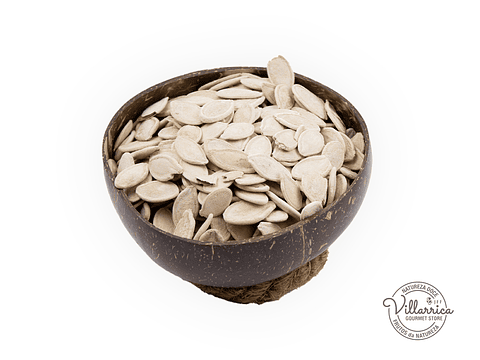 Pevides asados con concha y sal