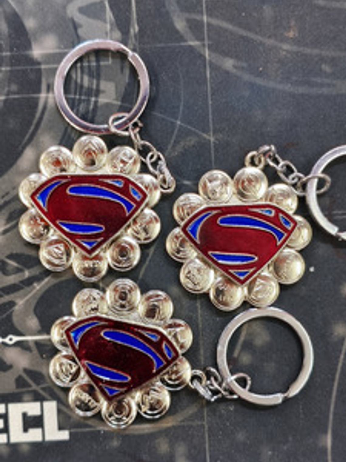 Llavero Spinner Logo De Superman Metalico Dc Comic 2