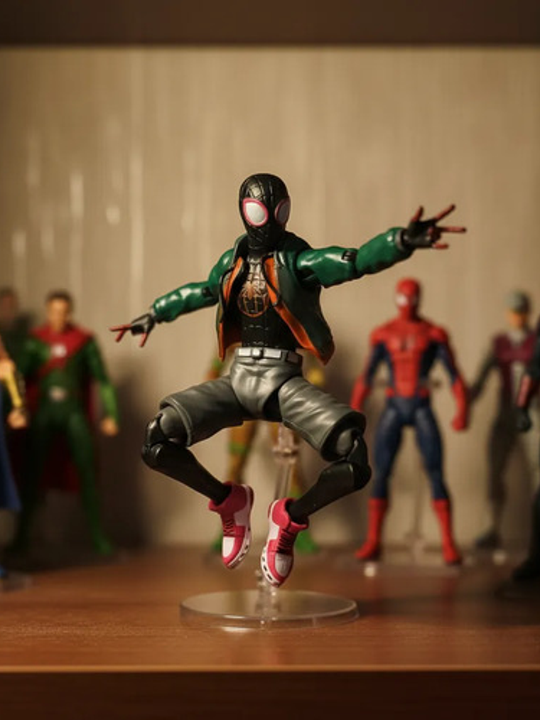 Figura Accion Miles Morales Spiderman Remate Sin Cambio 9