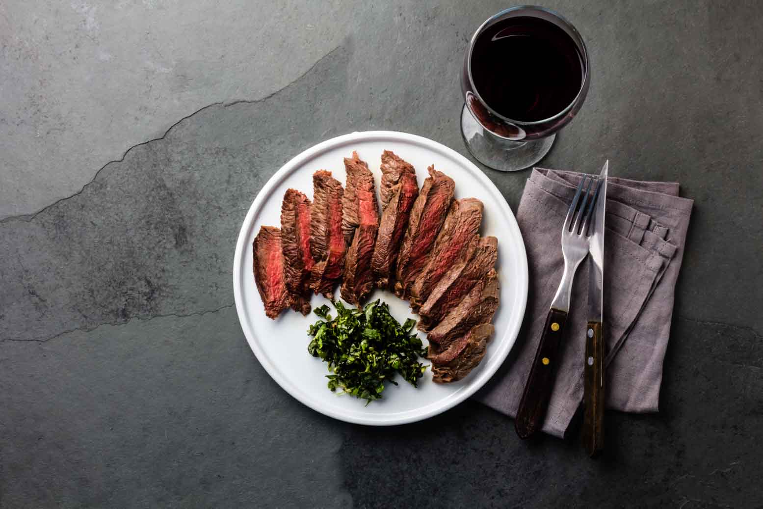 ¿Verdad o mentira? 5 mitos sobre el vino que siempre nos hacen dudar