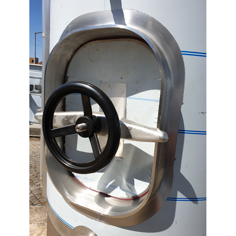 Cuba Inox 265 Litros Porta Lateral 4