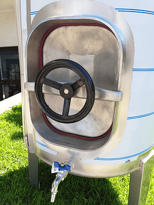 Cuba Inox 150 Litros Porta Lateral