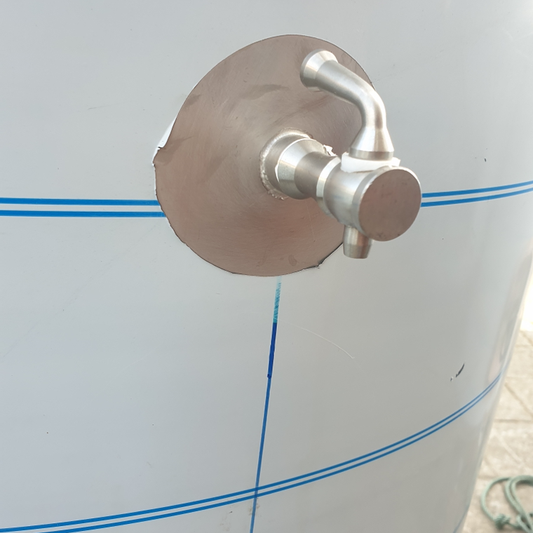 Cuba Inox 675 Litros Porta Lateral 3