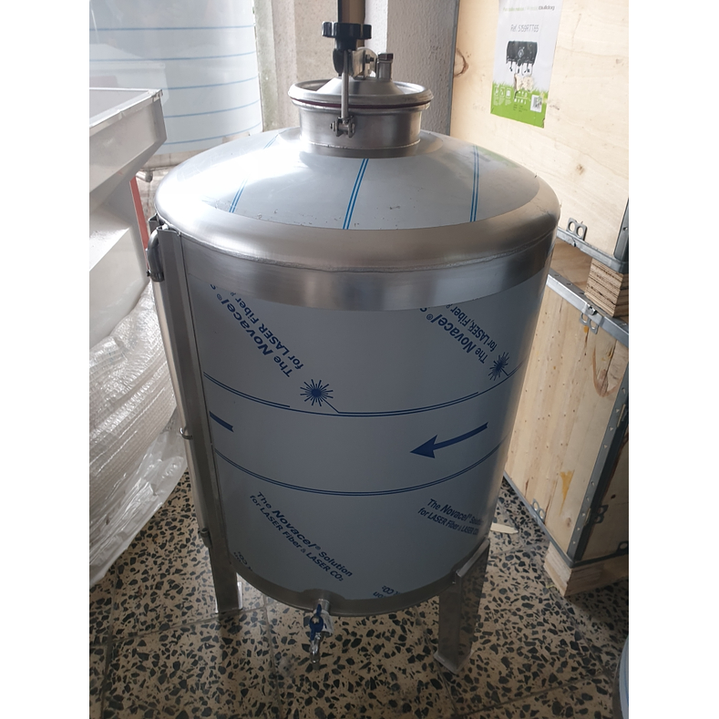 Cuba Inox 150 Litros Porta Cima 1