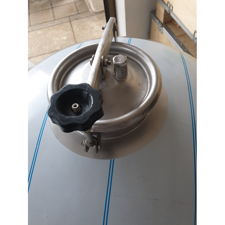 Cuba Inox 150 Litros Porta Cima 2