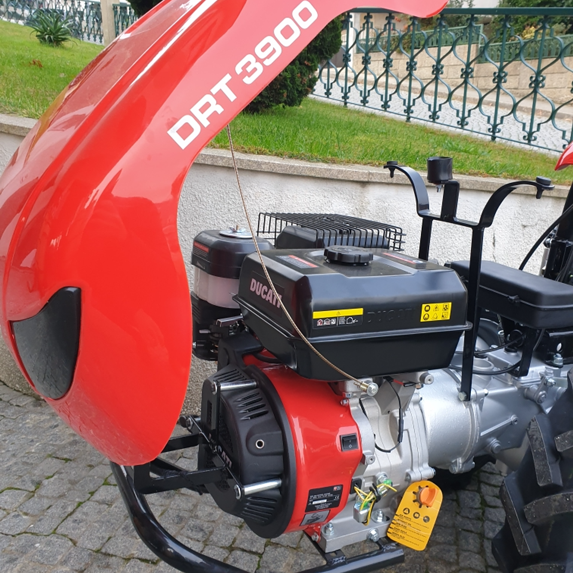 Motocultivador Ducati 16cv A.E. 4