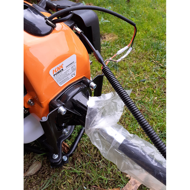 Roçadora Knk 43cc Flexível Costas Altas 3