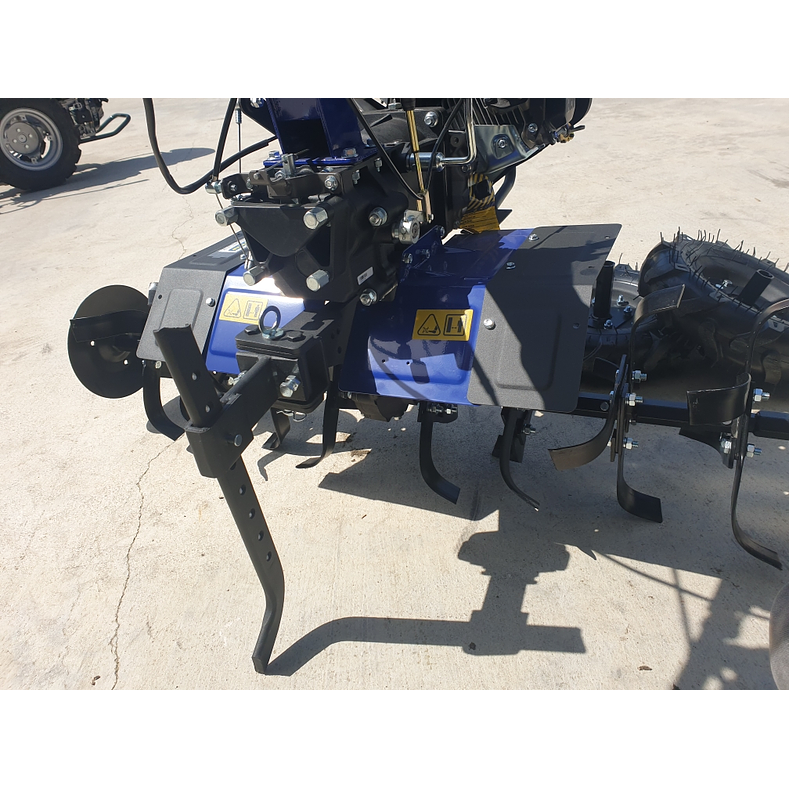 Motoenxada Multifunções Goodyear 3