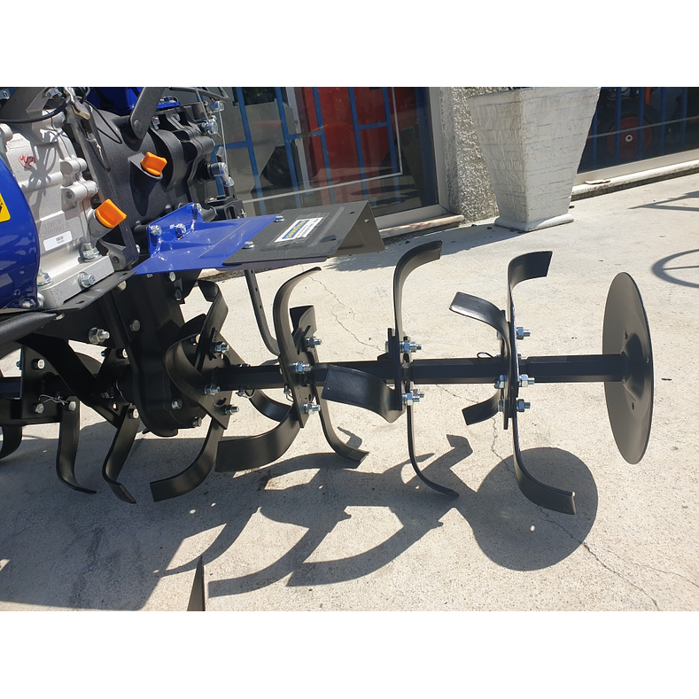 Motoenxada Multifunções Goodyear 10