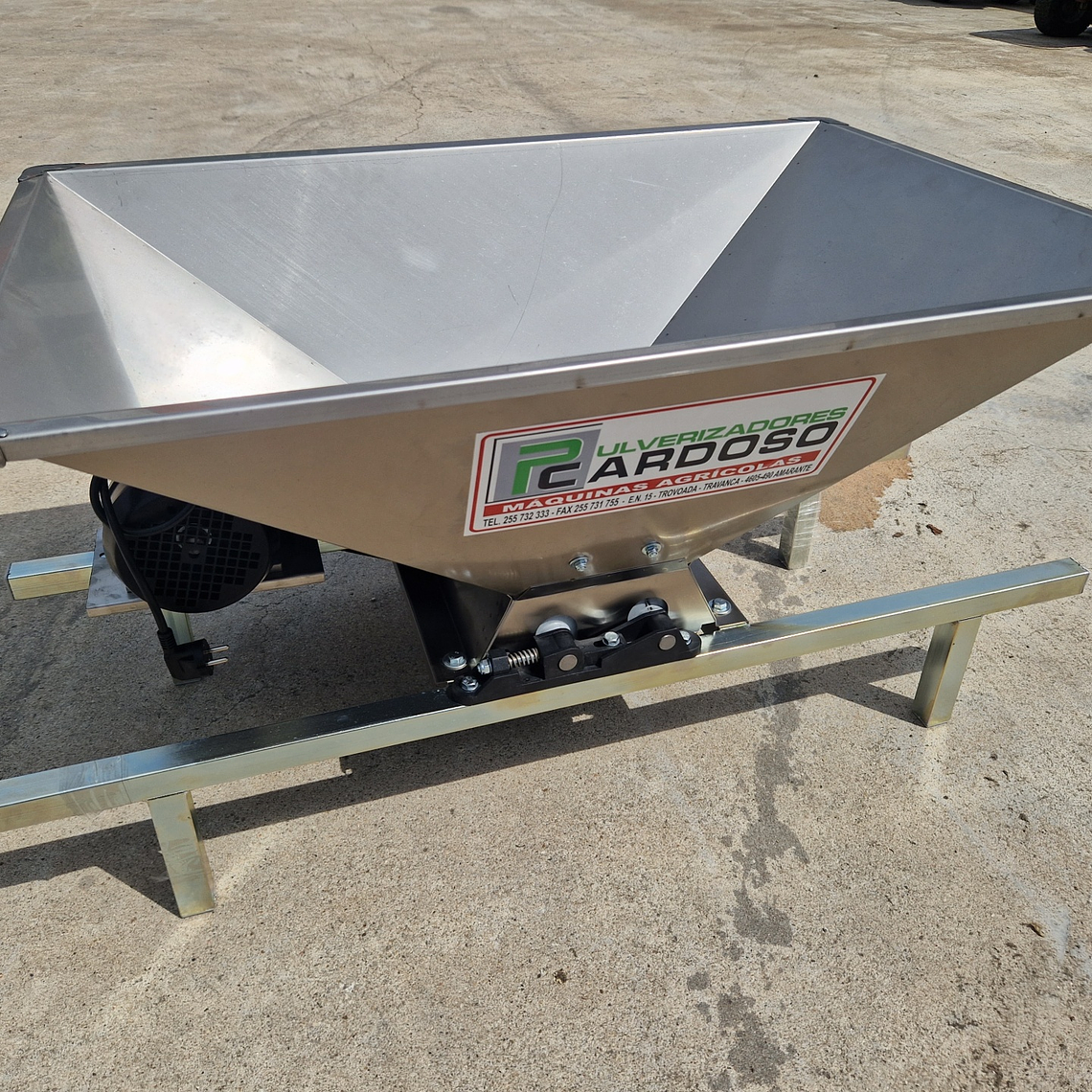 Esmagador Eléctrico Inox  1