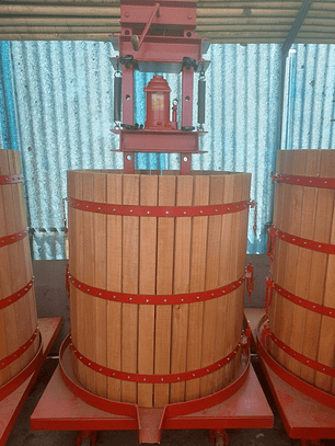 Prensa Hidráulica 30T 90x100 c/guincho