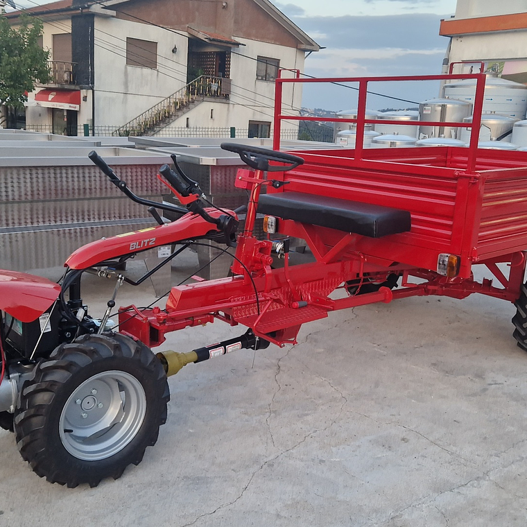 Motocultivador Blitz M80 C/Reboque Tracção 3