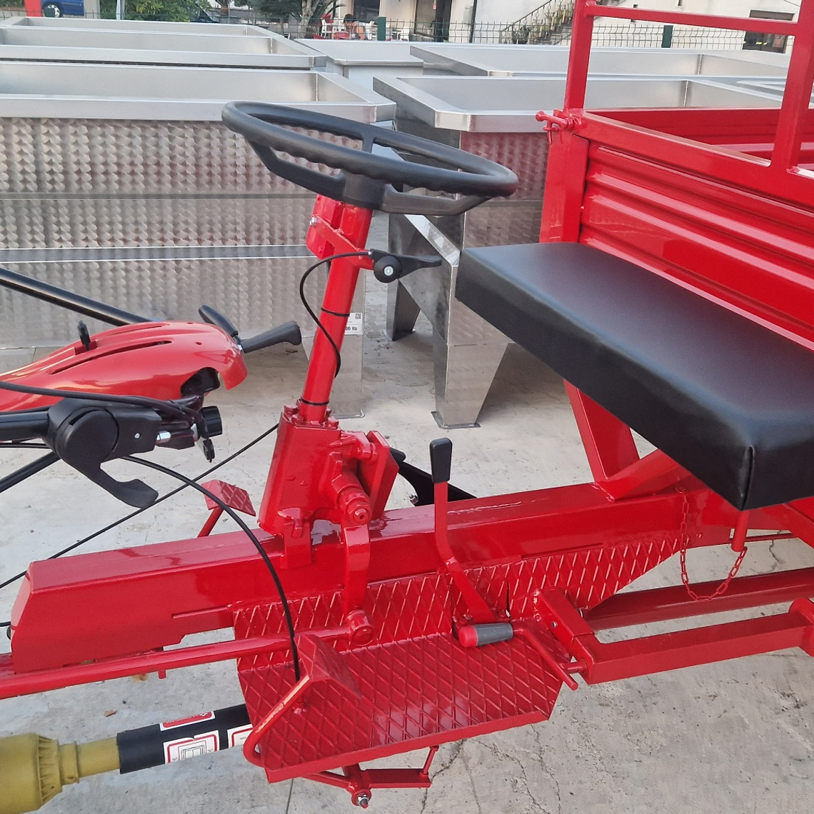 Motocultivador Blitz M80 C/Reboque Tracção 5