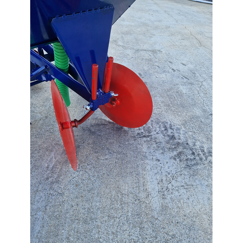 Semeador Batatas C/Adubador 5