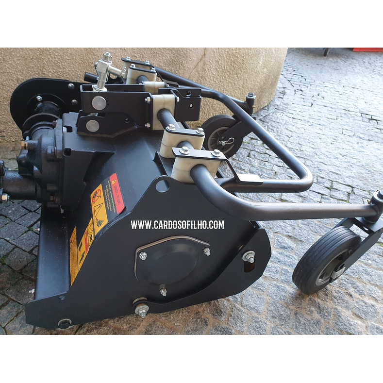 Capinadeira / Triturador Martelos Groway 60cm 4