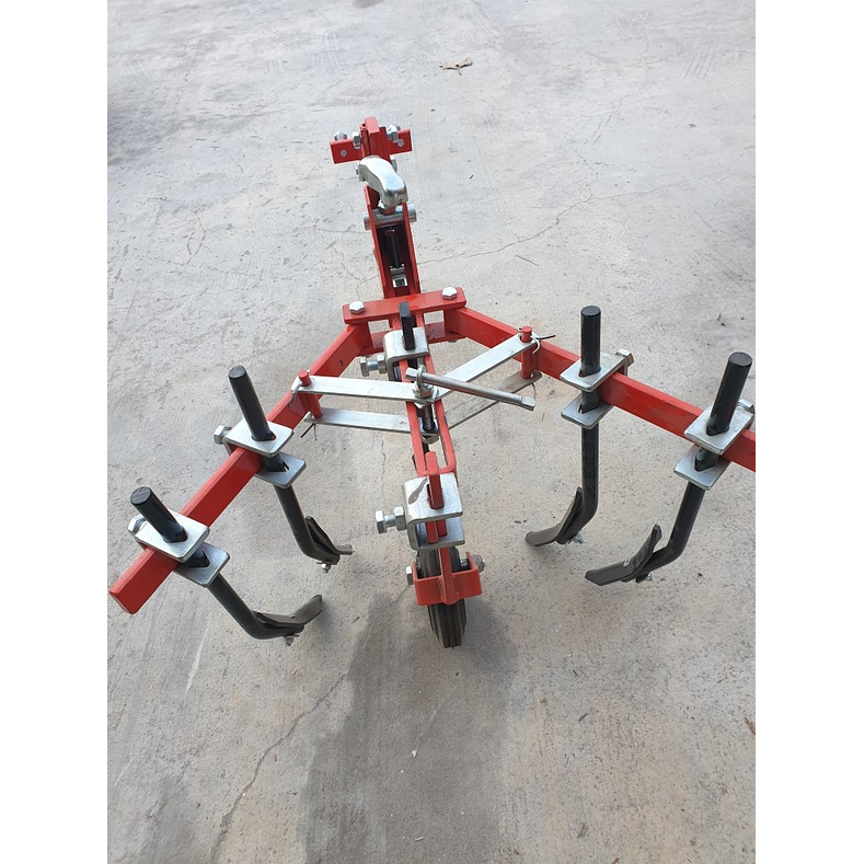 Escarificador / Sachador Reforçado 4