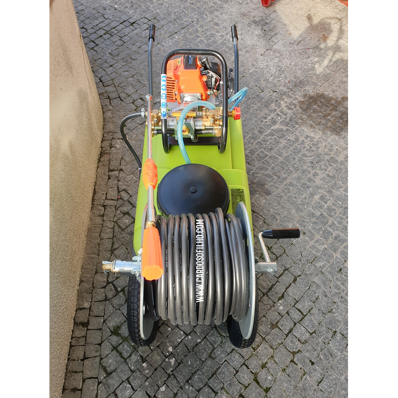 Carrinho Sulfatar Rocha 65 Litros 2 Tempos 4