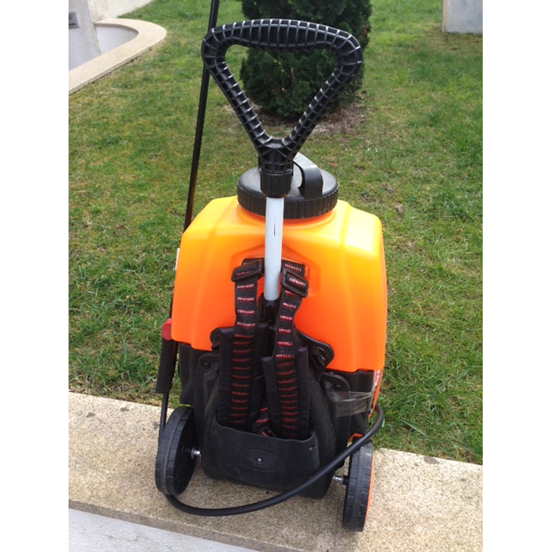 Pulverizador Bateria Com Rodas 2