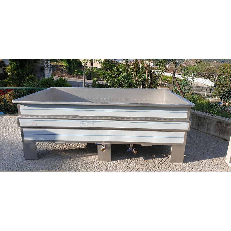 Lagar Inox 2500 Litros 2