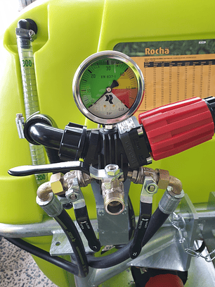 Pulverizador Rocha 300 Litros AR503