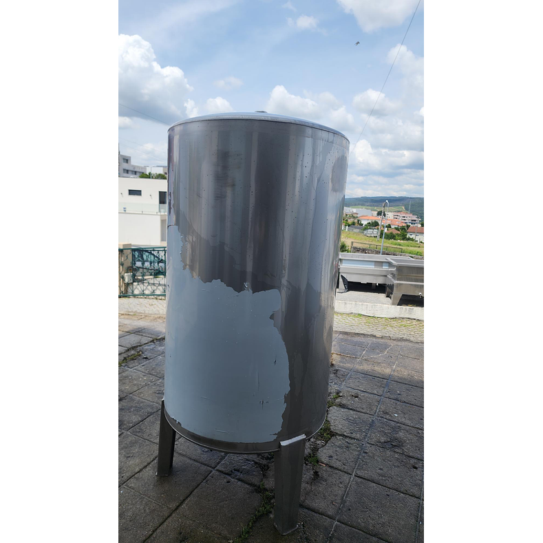 Cuba Inox 675 Litros Porta Lateral 2