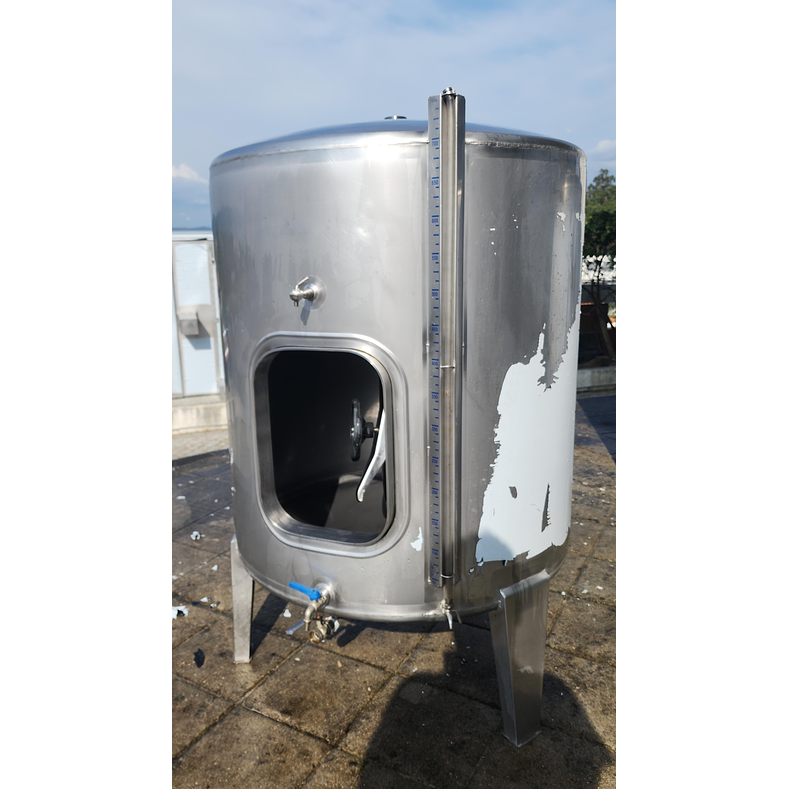 Cuba Inox 800 Litros Porta Lateral  1
