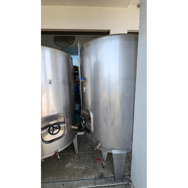 Cuba Inox 1500 Litros C/ Porta Lateral Usada 2