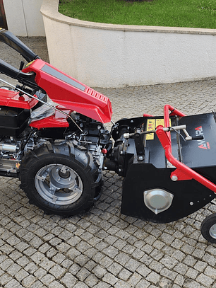 Motocultivador ROTECO c/ Triturador de Martelos Amura