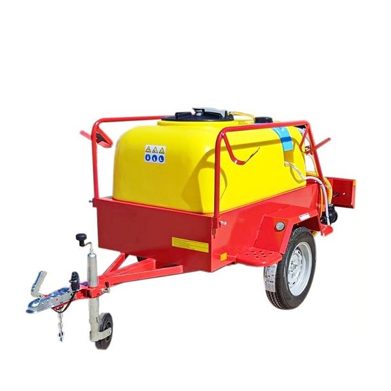 Pulverizador rebocável 600 litros 1