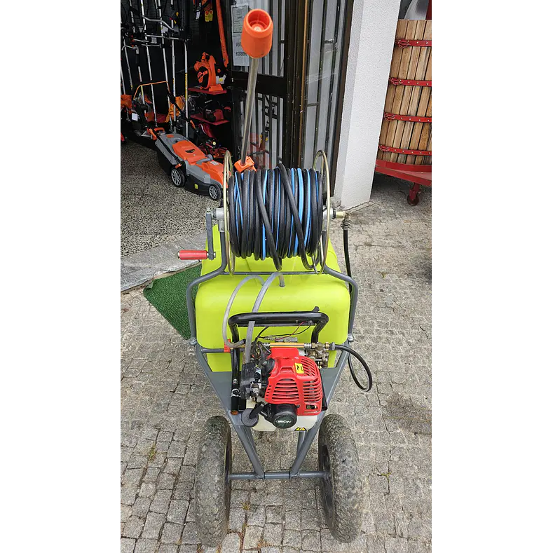 Carrinho Sulfatar ROCHA 100 Litros Usado 1