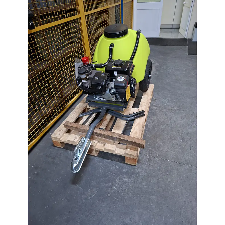 Pulverizador rebocável 120 litros ROCHA 1