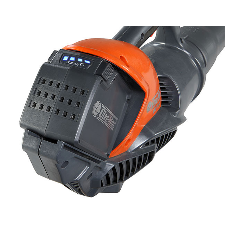 Soprador Bateria Oleo-Mac Kit C/Carregador e Bateria Incluida 2