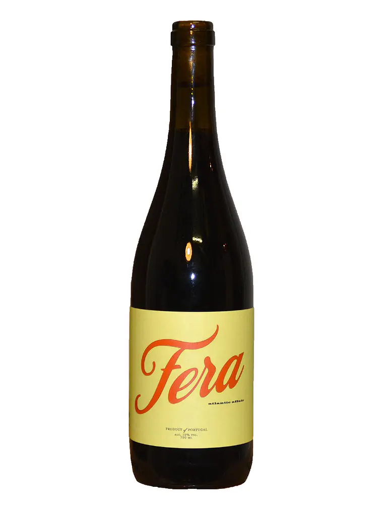 Tubarão Fera 2024 Vinho Verde Tinto 75cl 1