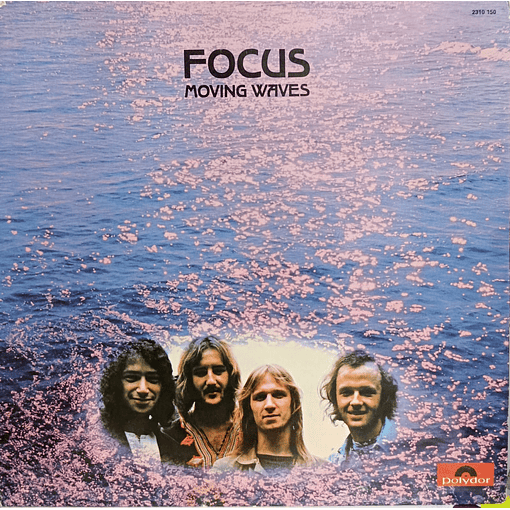Focus - Moving Waves
