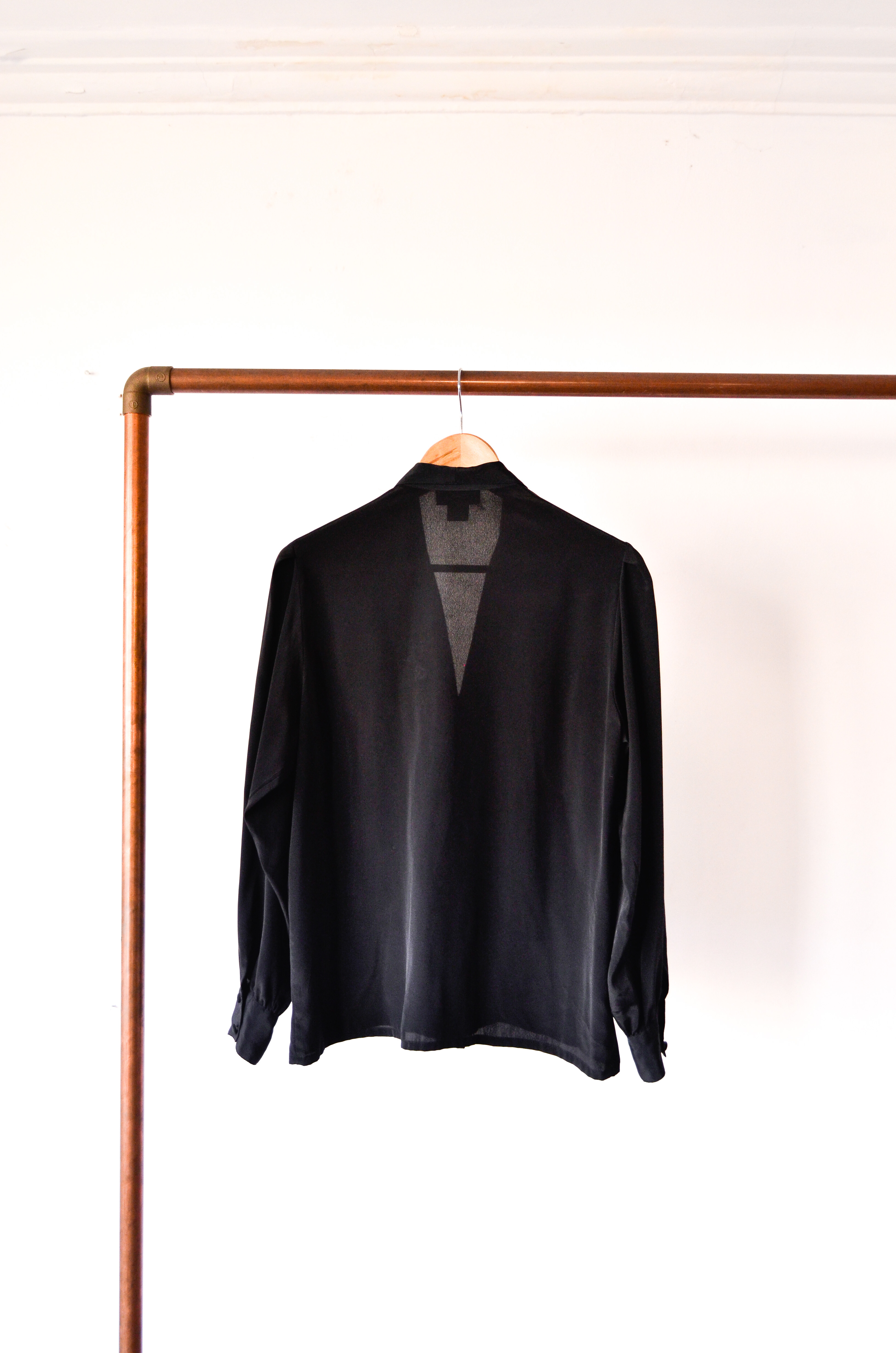 Blusa vintage black plisada