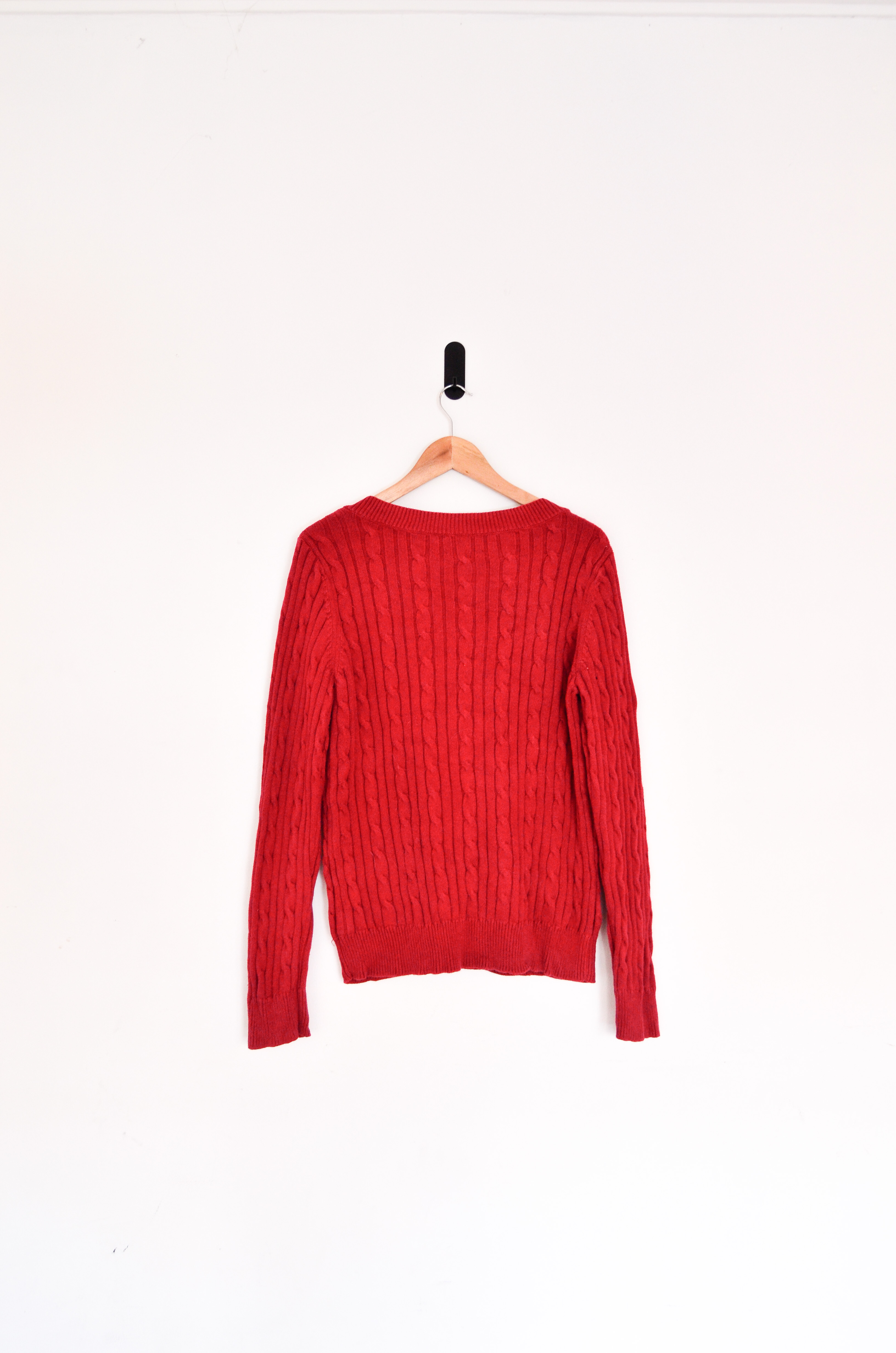 Sweater rojo trenzado