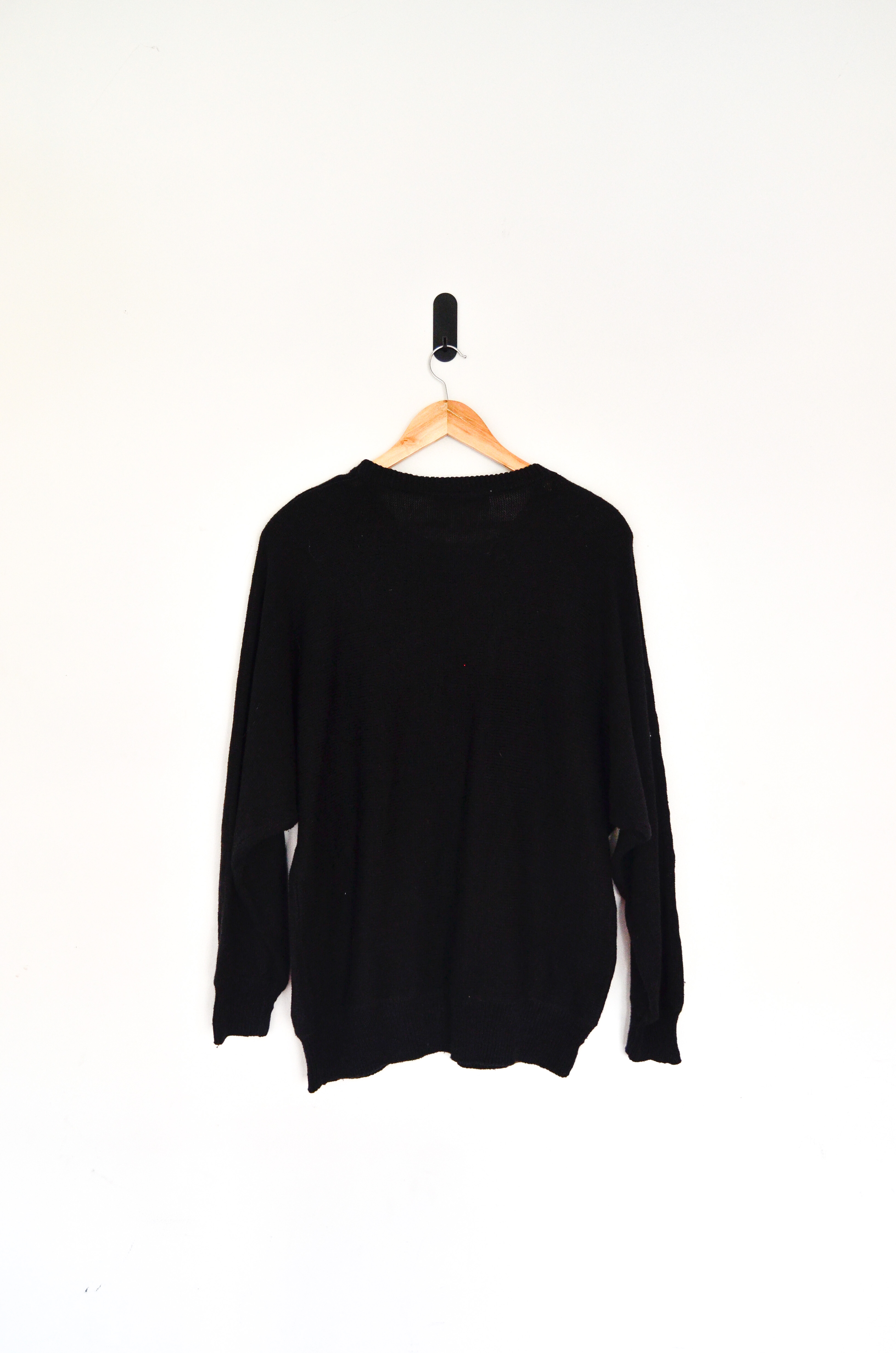 Sweater negro 80s bordado
