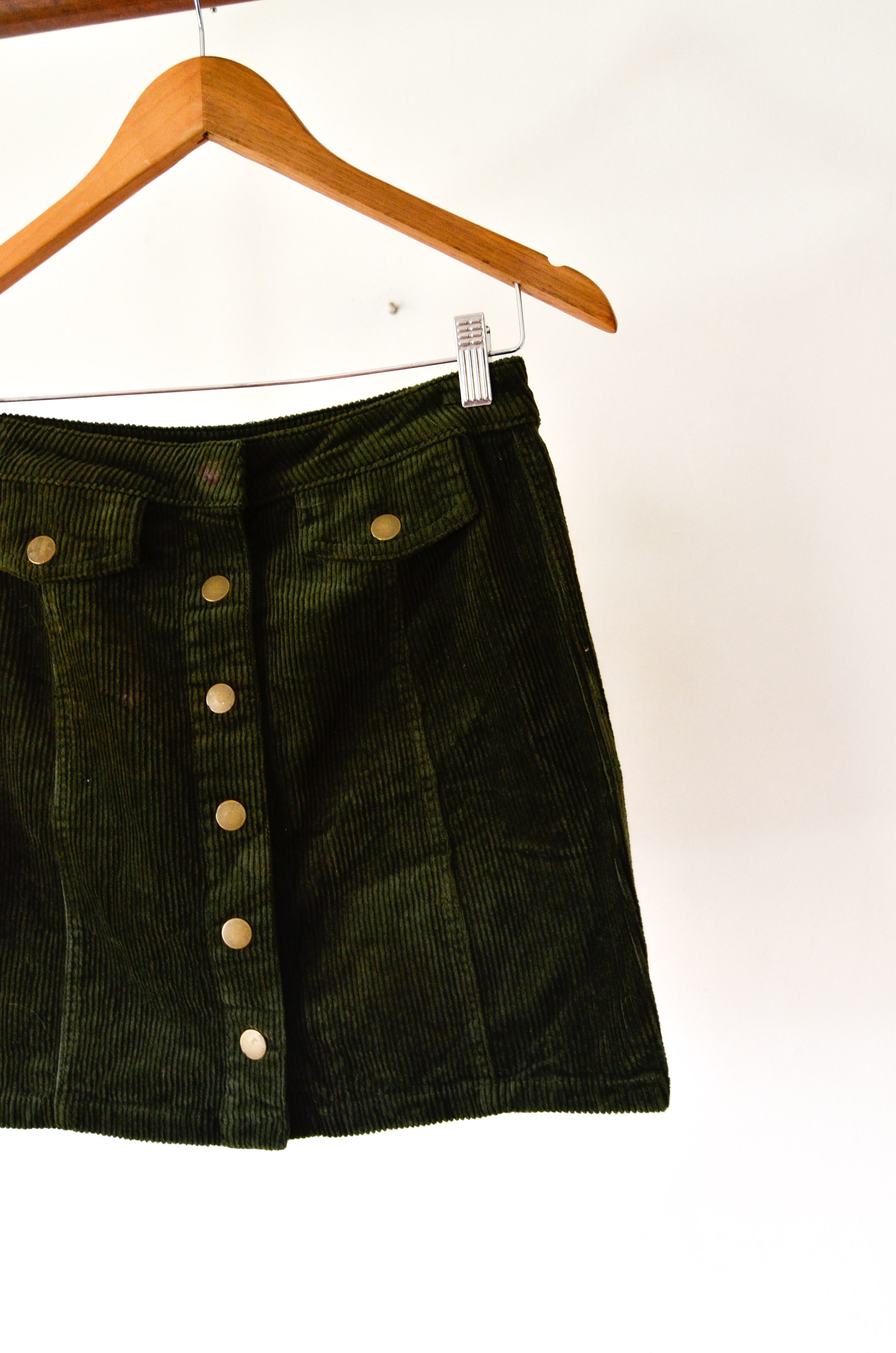 Mini falda cotelé green