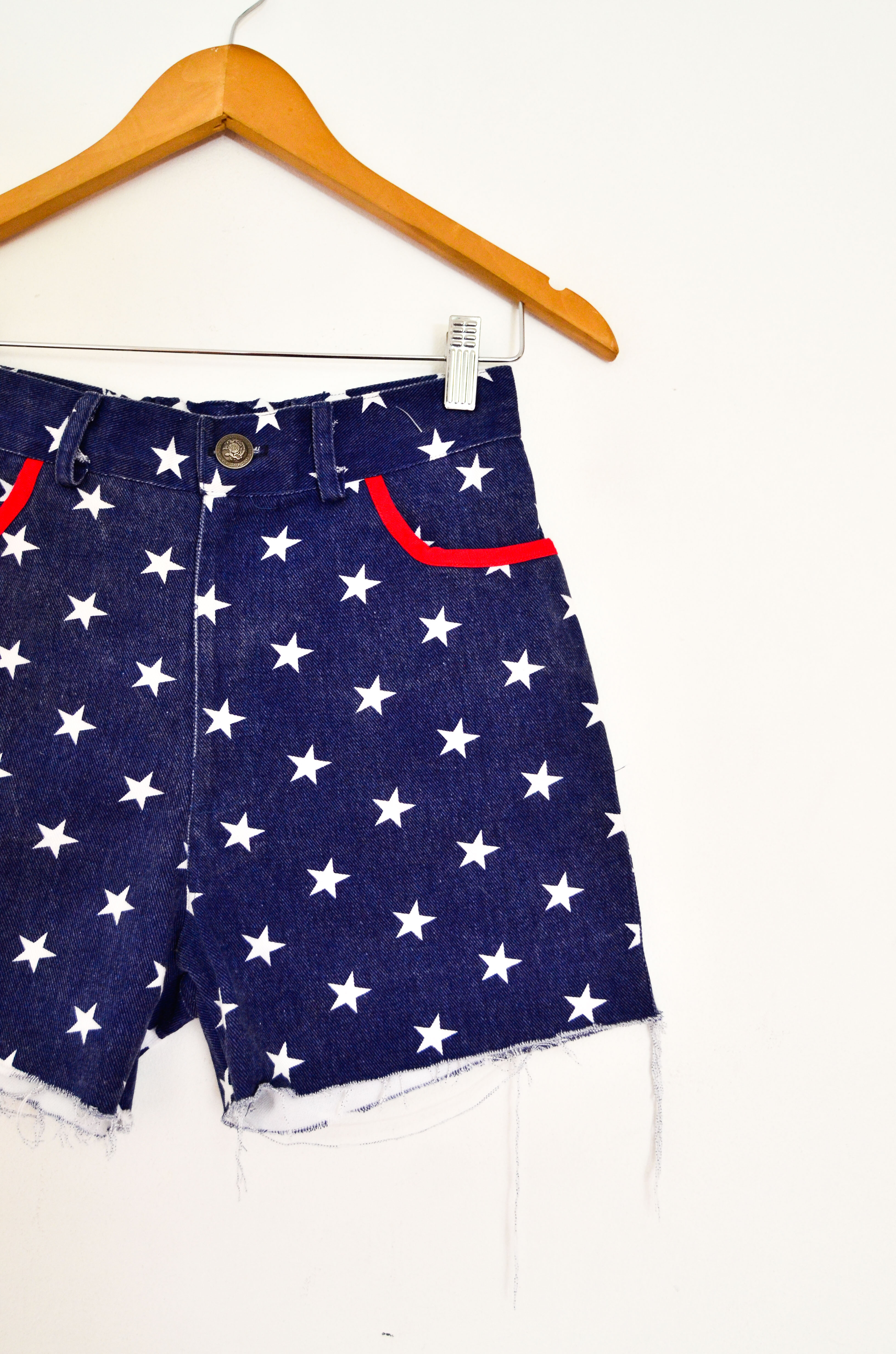 Short denim stars