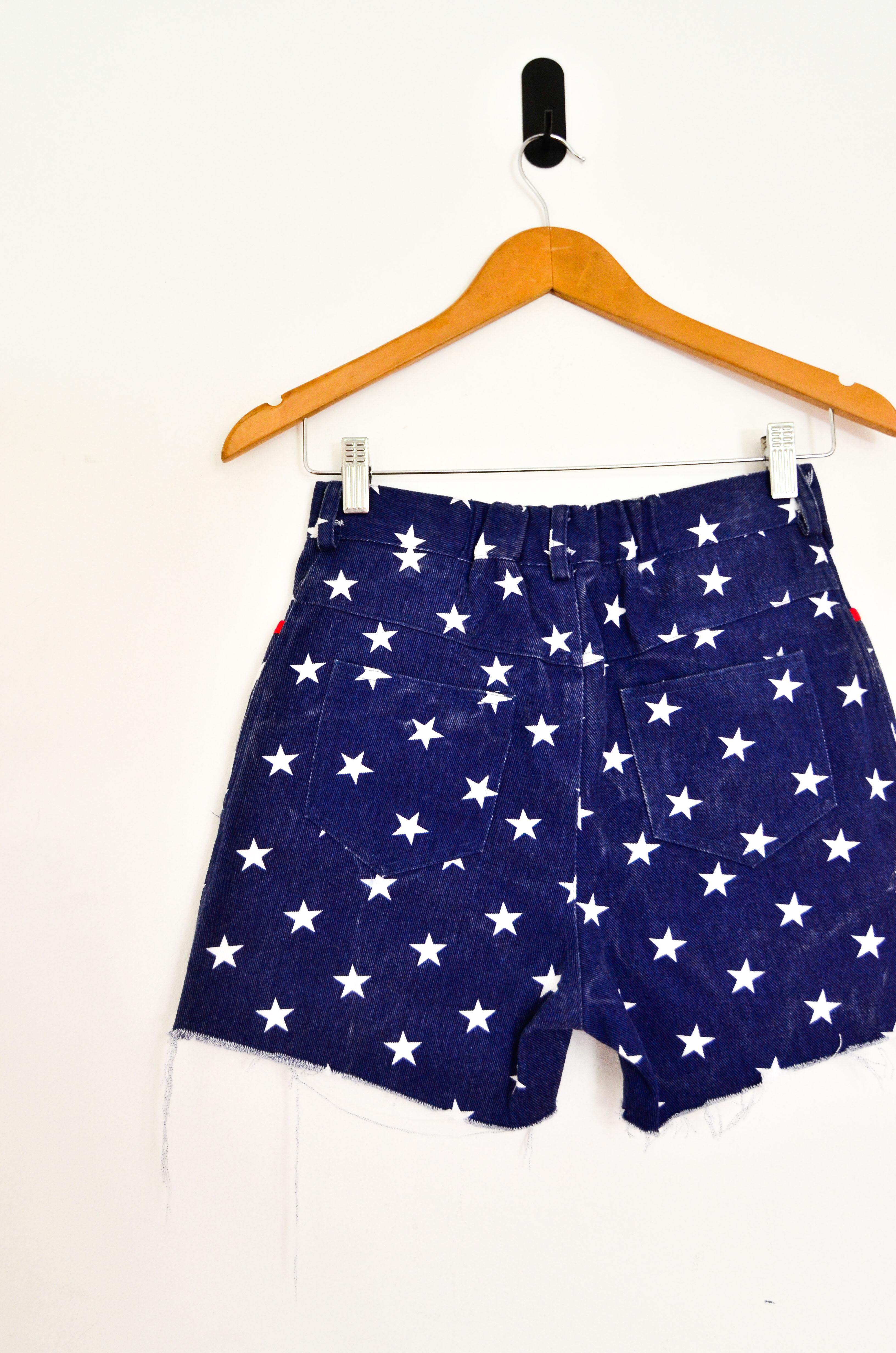 Short denim stars