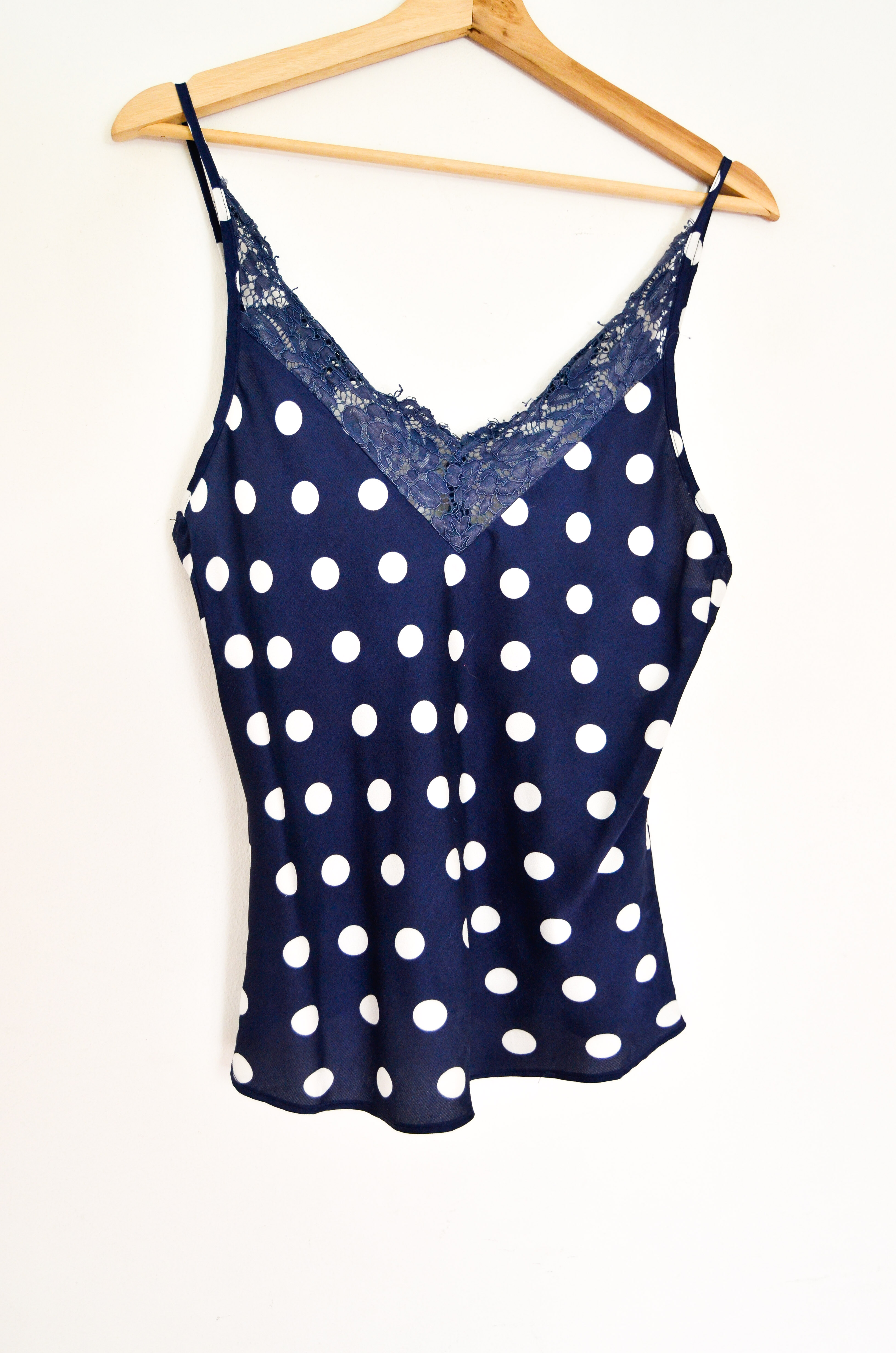 Top azul satín polka dots