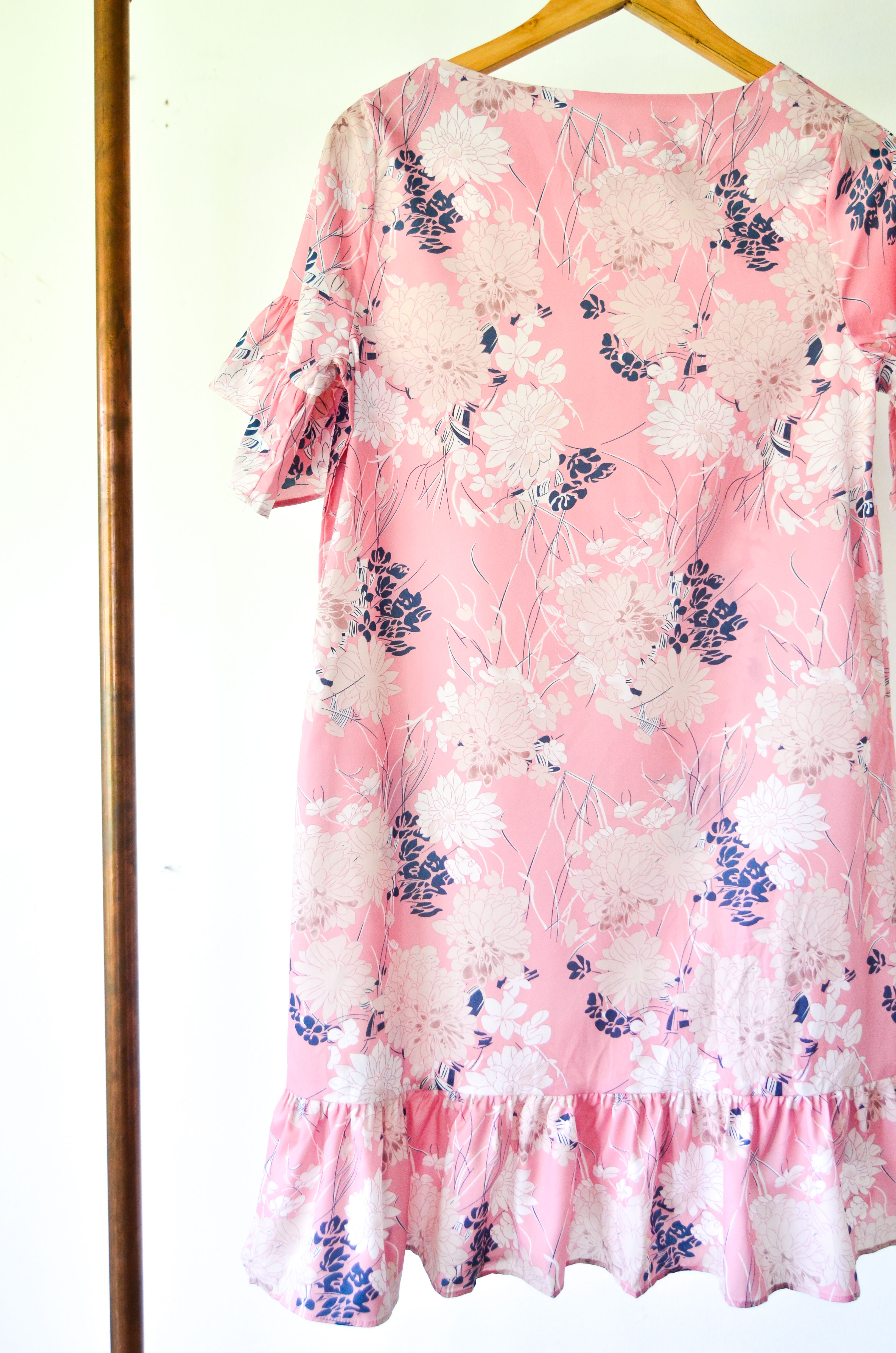 Vestido floral pastel pink